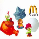 מקדונלדס נתבעת על שימוש בצעצועים בשיווק מזון מהיר לילדים