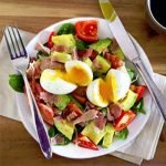 ביצים וירקות טריים – שילוב מנצח