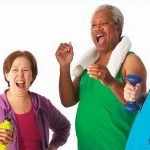 איזו פעילות גופנית מומלצת לירידה במשקל בגיל הזהב?