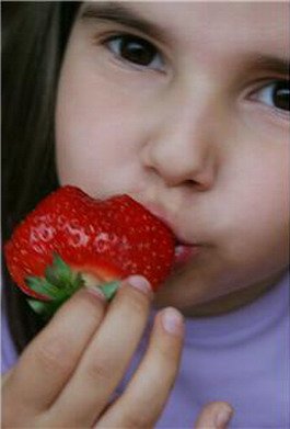 טעויות שיש להימנע מהם בהאכלת ילדים