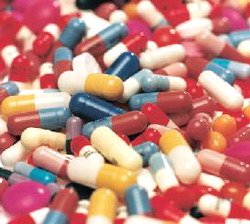 שילוב בין תרופות ומזונות